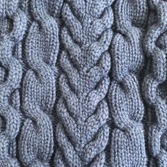 Like new • cable knit one piece - Picture 6 of 6